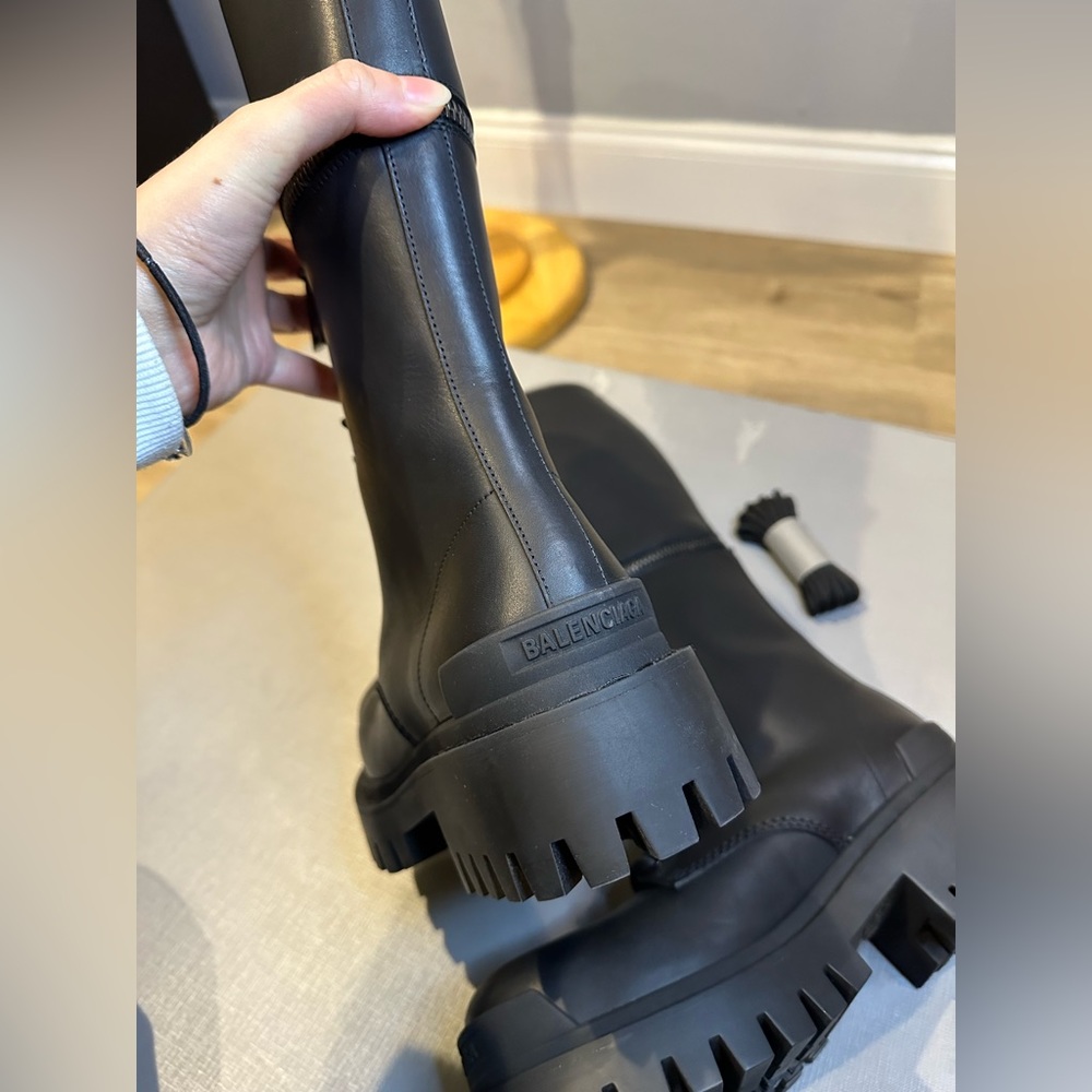 Authentic! Balenciaga Master Thigh-High Boots 20mm - Picture 2 of 8